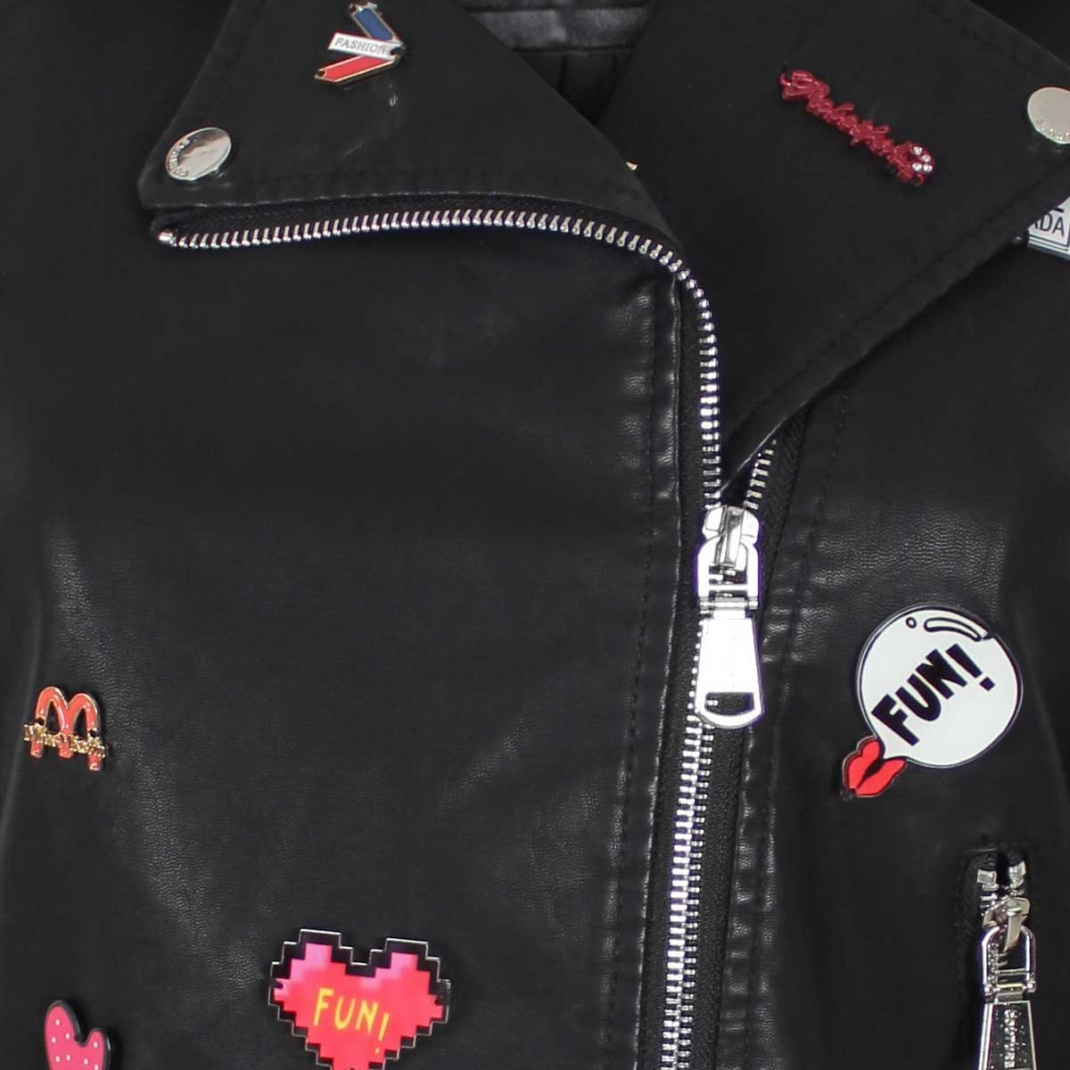 Chamarra Con Parches Just By Basel | SEARS.COM.MX - Me entiende!